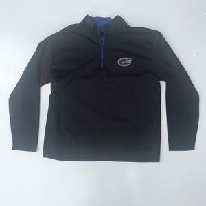 Florida gators pull over with hat included